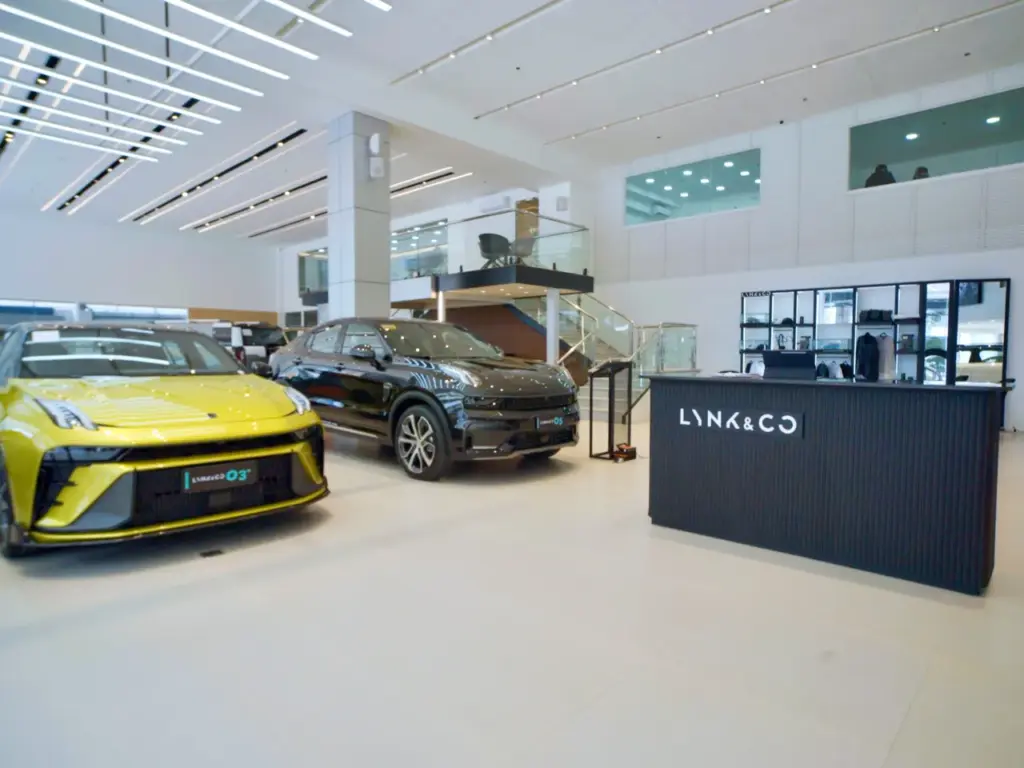 Premium Electric and ICE Vehicle Options Await at Lynk & Co North EDSA